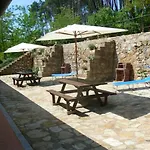 Charming In With Shared Pool. Appartamento